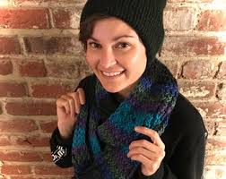 Infinity Scarf, Dark Star, Dragon Scale Scarf, Hand Knit Scarf, Unique  Scarf, Colorful Knit Scarf, Lightweight Chunky Scarf, Fashion Scarf