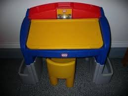 Colorful Little Tikes Desk With Light And Chair Figures Lovely Little Tikes Desk With Light And Chair Or Little Desk And Chair 15 Little Tikes Plasti
