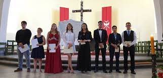 Das haus nazareth ist ein bildtypus der christlichen kunst. Private Bbs Haus Nazareth Feiert Ihre Absolventen Herausragende Leistungen Und Soziales Engagement Landstuhl
