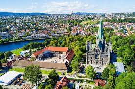 The vibrant city of trondheim is home to some of trøndelag's most popular attractions, cosy shopping streets and a myriad of restaurants home of nordic flavours, trondheim. Trondheim City Guide Norway Excursions