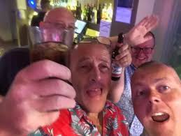 Lovestruck man tracks down Vicky Pattison lookalike he fancied