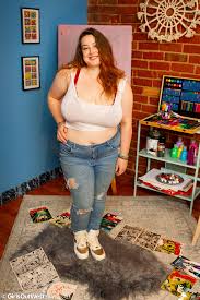 Amy D Comic Collector Girls Out West - Prime Curves