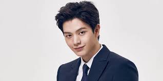 Posting real pictures and legit articles of sungjae and so hyun not edited faces no. 10 Fakta Menarik Yook Sung Jae Maknae Bersuara Bening
