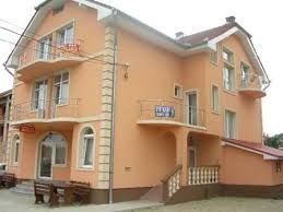 Casa crina băile 1 mai băile 1 mai dispune de camere mobilate cu gust. Pensiunea Madalina Baile 1 Mai Baile Felix Net