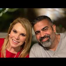 I'd like to wish this amazing woman @goodvibes_gherrera a very special and  amazing bday! My best friend, partner, LOVE, every day is a special day  with you but today is extra special,