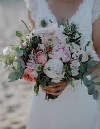 Hochzeit Auf Dem Landgut Stober Blumenstrauss Hochzeit Blumenschmuck Hochzeit Und Hochzeit Frisuren Blumen