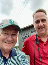 Yesterday, Paul Newtson and I were in Savannah. We didn't see a lot of  trains, but we did have the pleasure of meeting and talking with Gerard,  who's an Amtrak engineer.
