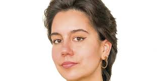 Olivia Lopez Calderon (25) faciliteert gesprekken over culturele  identiteit: 'Het gevoel van ontworteling bracht ons samen'