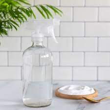 The antimicrobial and cleansing properties of baking soda help clean teeth, freshen breath. Using Baking Soda Spray On Plants