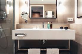 Situated in berlin, holiday inn berlin city center east prenzlauer berg is an easy drive from alexanderplatz and potsdamer platz. Holiday Inn Berlin City Center East Prenzlauer Berg An Ihg Hotel Berlin Aktualisierte Preise Fur 2021