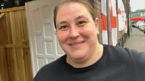 Worcestershire pub owner enjoys pint in waist-high flood water