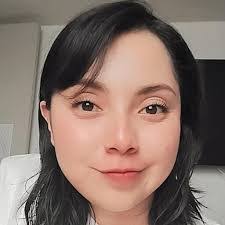 Karina Landeros's Instagram, Twitter & Facebook