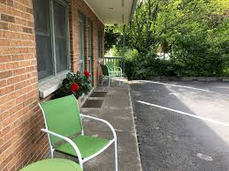 Holiday inn express & suites ludington offer a balance of business and leisure amenities. Motels Hotels Lodging Places To Stay In Ludington Pure Ludington