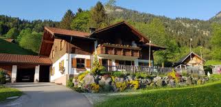 Wir freuen uns sehr, dass sie uns heute hier besuchen. Startseite Haus Eckwiesen In Hinterstein
