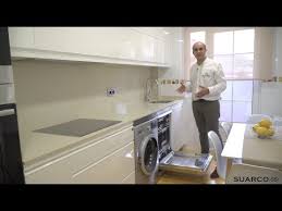Remate de controles nuevos de alarma. Cocina Blanca Moderna Frente Recto Sin Tiradores Y Encimera De Silestone Youtube
