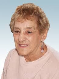 Louise Cormier's Instagram, Twitter & Facebook