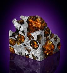 The total weight of meteorites recovered exceeds 100 tonnes. Www Christies Com Img Lotimages 2021 Nyr 2021 N