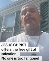 Kimberly Harness's Instagram, Twitter & Facebook