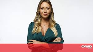 32, born 22 june 1988. Sofia Arruda Reune Familias No Natal Entornointeligente