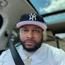 Is Josh Allen the clear QB1 in Best Ball drafts? Check it out:  https://bit.ly/3YCiScG