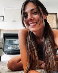 Keara Johnson's Instagram, Twitter & Facebook