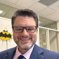 Varney Washington's Instagram, Twitter & Facebook