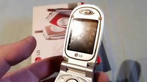 LG C1200 - YouTube