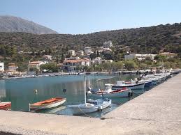 Κάθε δημιουργία μας είναι χειροποίητη και φέρει την. Eratini Picture Of Hotel Delphi Beach Erateini Tripadvisor
