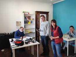 Генпрокуратура рф предупредила о недопустимости призывов к массовым беспорядкам и участию в несогласованных акциях перед запланированной акцией сторонников оппозиционера алексея навального. T2irsixvvhl8tm