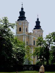 Válogasson jászapáti település templomai közül. Kisboldogasszony Templom Jaszapati Miserend