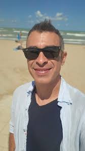 Day 4: One service I am needing is some automated integrations between  Quickbooks, Square, and some Google apps. Is anyone capable of this?