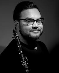 Ann Cho, violin Yale School of Music #musician #artist #instrument #violin  #music #portrait #studioportrait #photoshoot #headshot #photography  #blackandwhitephotography #newhaven #yale #yaleschoolofmusic
