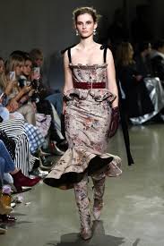 (give a direct answer to the question) yes, to certain individuals, especially to dedicated followers of fashion. Day 2 A Quick And Dirty New York Fashion Week Recap