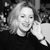 Neisha Martin's Instagram, Twitter & Facebook