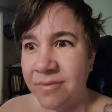 Hand tattoos without arm tattoos, a discussion