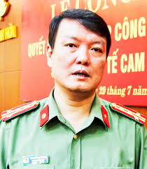 Quản lý xuất nhập cảnh nhanh chóng, thuận lợi