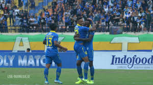 28' wander luiz (persib) dihukum kartu kuning untuk pelanggaran berat. Wallpaper Jersey Belakang Persib Football Wallpaper