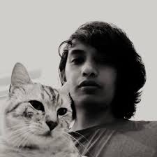 What do you all use to apply stain? Foam brush, old t-shirt, or lint free  rag?