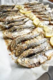 15 Minute Fresh Roast Sardine Recipe Real Greek Recipes Recipe Sardine Recipes Sardine Recipes Canned Fresh Sardine Recipe