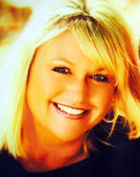 Kristie Kaiser's Instagram, Twitter & Facebook