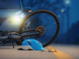 „comisia de supraveghere a asigurărilor adoptă norme obligatorii în aplicarea dispoziţiilor codului civil şi ale prezentei legi. Soferii Care Produc Accidente Soldate Cu Victime Vor PlÄƒti Un PreÅ£ Mai Mare Pentru PoliÅ£a Rca