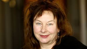 L'artiste de la famille : épisode 1/5 du podcast Yolande Moreau, ce que  disent le corps et les visages