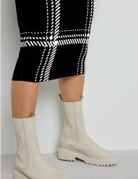 Check spelling or type a new query. Knit Skirt With A Check Pattern In Multicolor Gerry Weber
