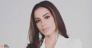 A cantora e empresária anitta e o nubank estão em fase final de negociação para que ela seja a principal estrela de publicidade da empresa, segundo o colunista guilherme amado, do metrópoles. Ipsjeha055svtm