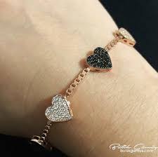 Zirkon Tasli Kalpli Bileklik Ile Sevdiginizi Soyleyin Gorseldeki Urunumuz 925 Ayar Gumustur Ucre In 2020 Heart Charm Bracelet Heart Charm Charm Bracelet