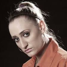 Misfits is back on netflix, meaning it's time to relive the gripping saga filled aplenty with probation officers being killed left, right and centre. 12 Kelly Bailey Ideas Kelly Misfits Misfits Tv Show