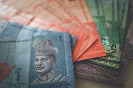 Sila rujuk senarai pelepasan cukai penuh di sini: Apa Kelebihan Jadi Pembayar Cukai Macam Kita Majalah Labur