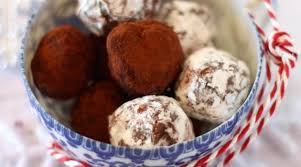 Truffes Au Chocolat Et Marrons Truffes Au Chocolat Recette Truffe Chocolat Chocolat Noel