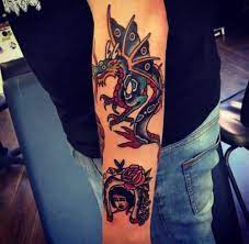 18 Vibrant Traditional Dragon Tattoos Traditional Dragon Tattoo Dragon Tattoo Trendy Tattoos