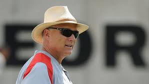 Georgia coach Richt downplays off-field troubles